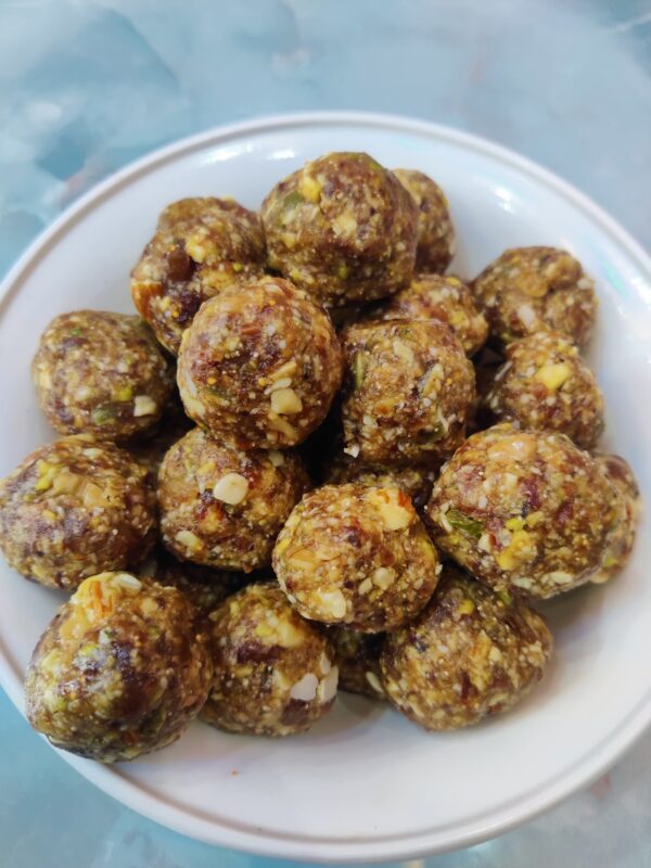 Dry Fruit Laddu
